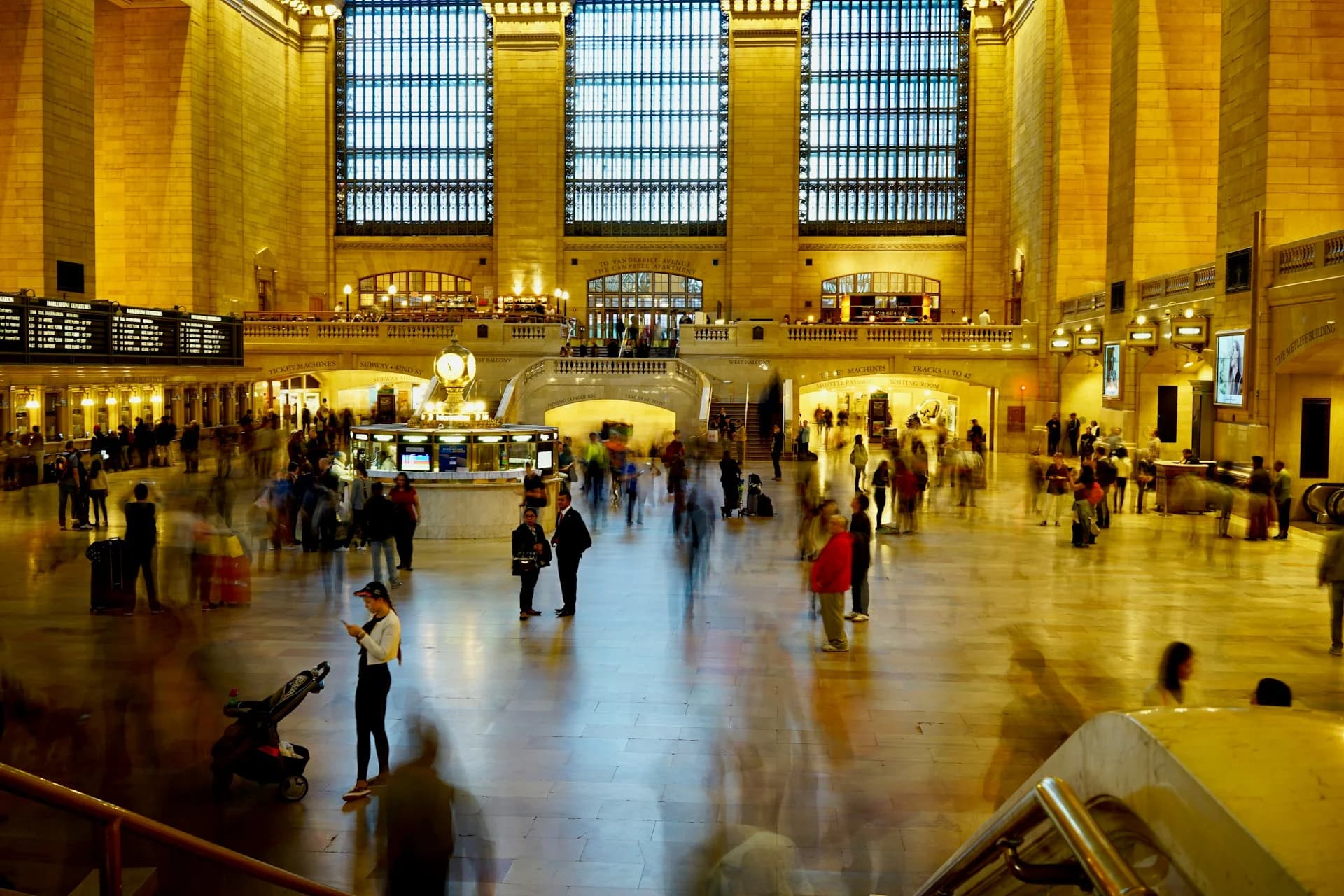 Building the Commons in an Age of Institutions